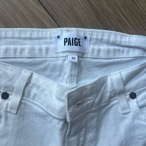 PAIGE White Distressed Ankle Jeans - Picture 4 of 5